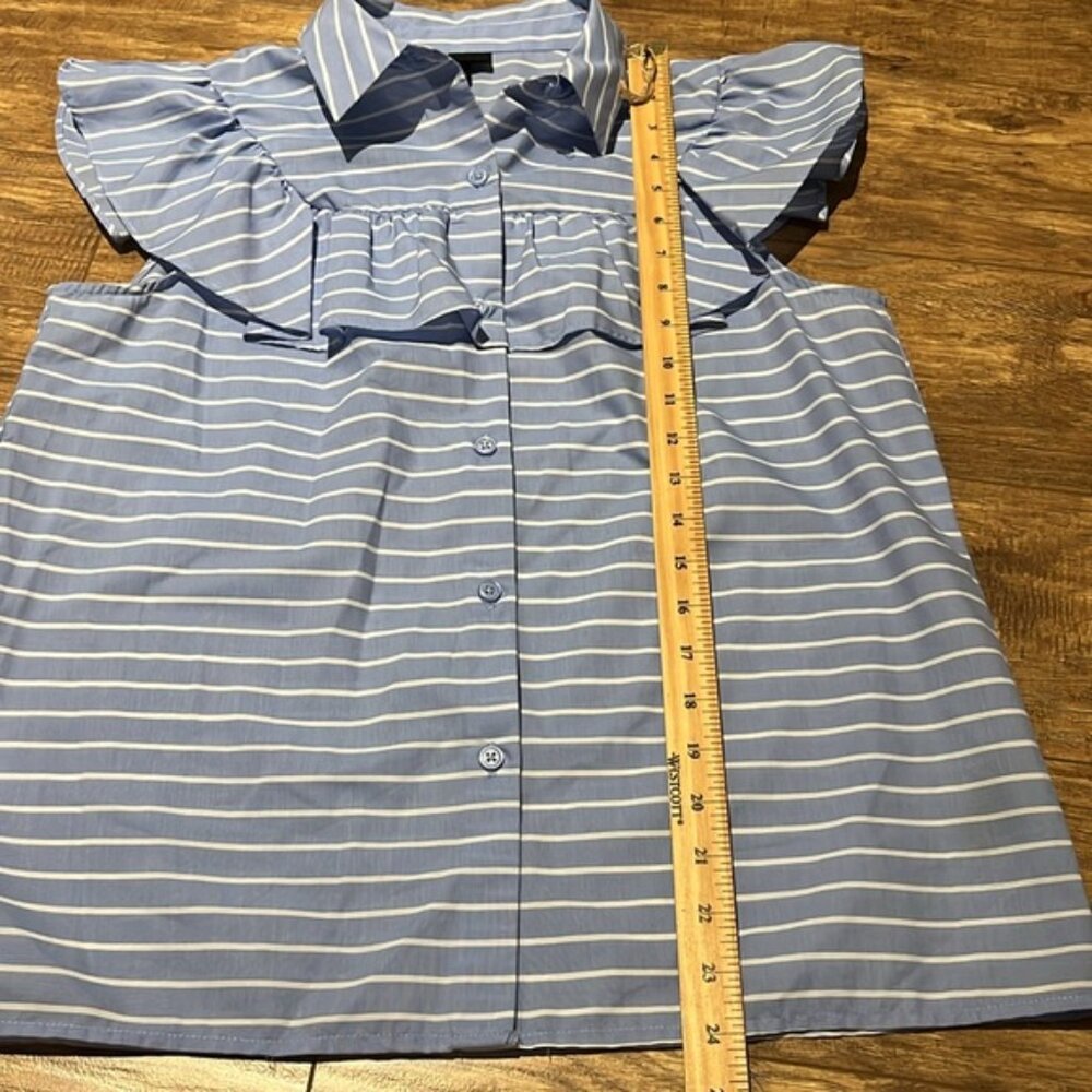 Who what wear blue and white stripped short sleeve frilly blouse - Picture 3 of 7